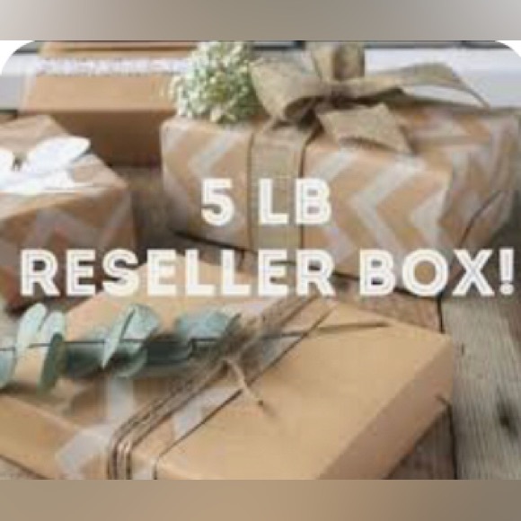 Tops - 10 Piece Shirt Bundle XL /Plus Size Five Pound Reseller Box